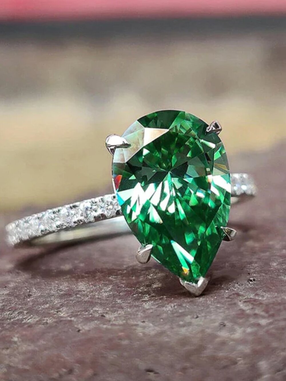 NEW 14k White Gold Emerald Green Pear Cut Diamond Ring Teardrop Ring Green Stone - Picture 2 of 4